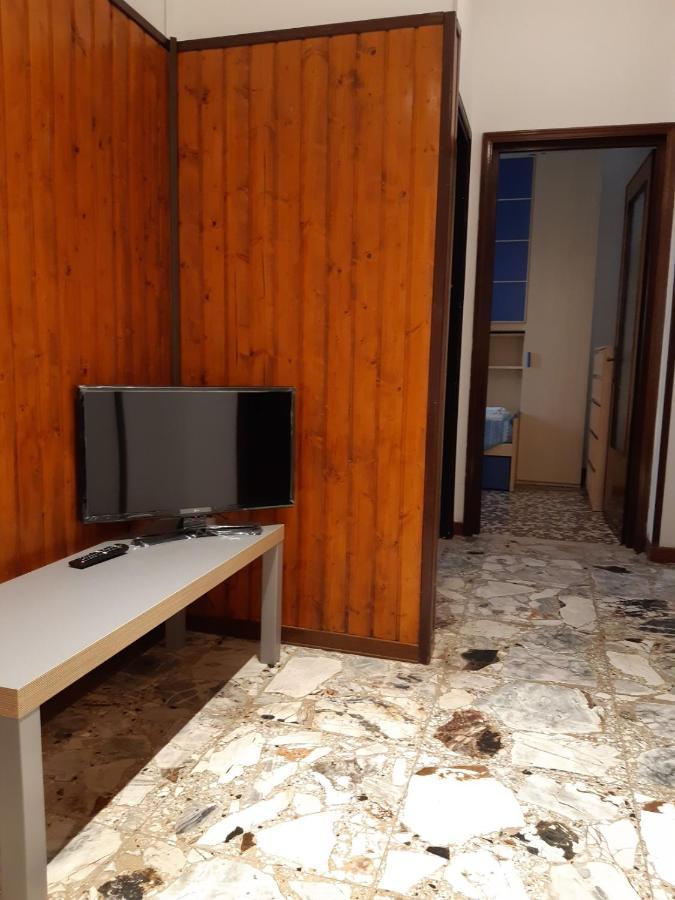 Appartamento Soleluna 帕爾馬 外观 照片