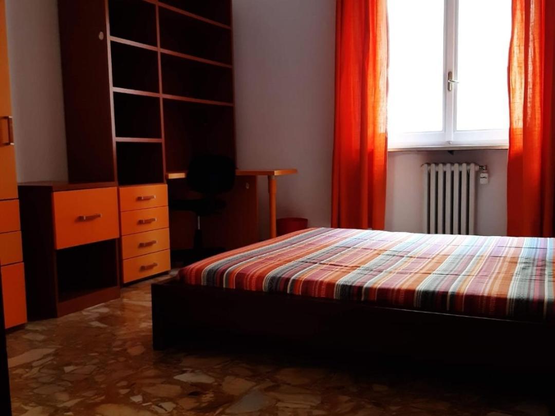Appartamento Soleluna 帕爾馬 外观 照片